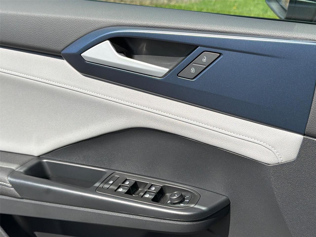 2024 Volkswagen Taos SE Hagerstown MD