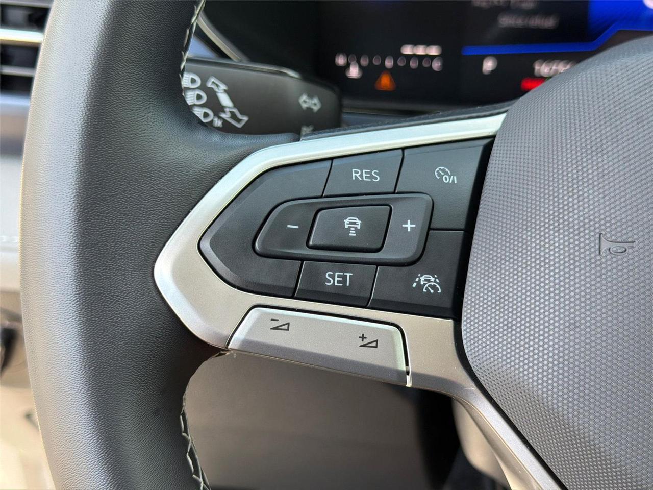 2024 Volkswagen Taos SE Hagerstown MD