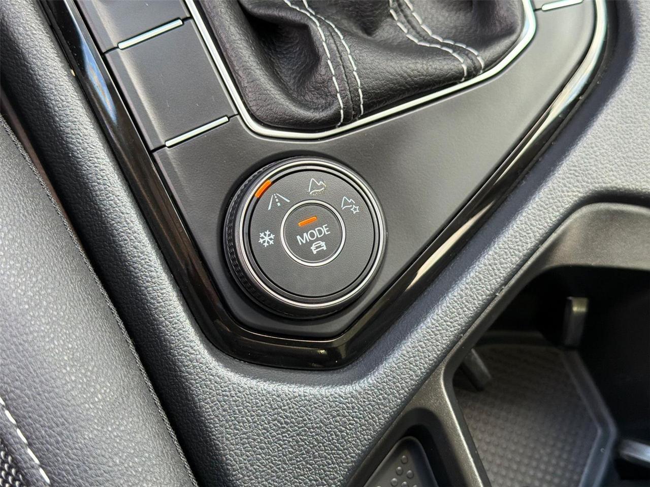 2024 Volkswagen Taos SE Hagerstown MD