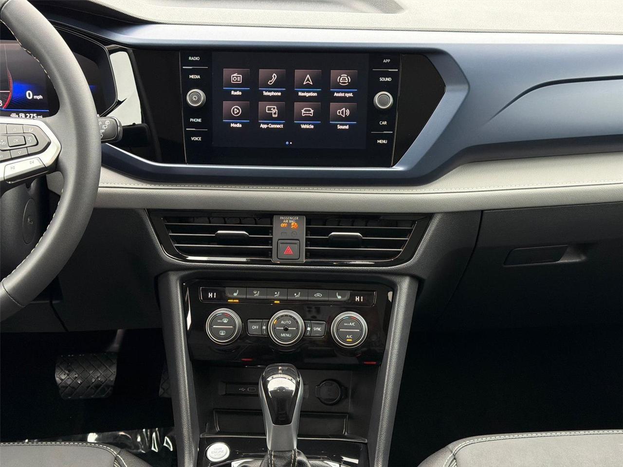 2024 Volkswagen Taos SE Hagerstown MD