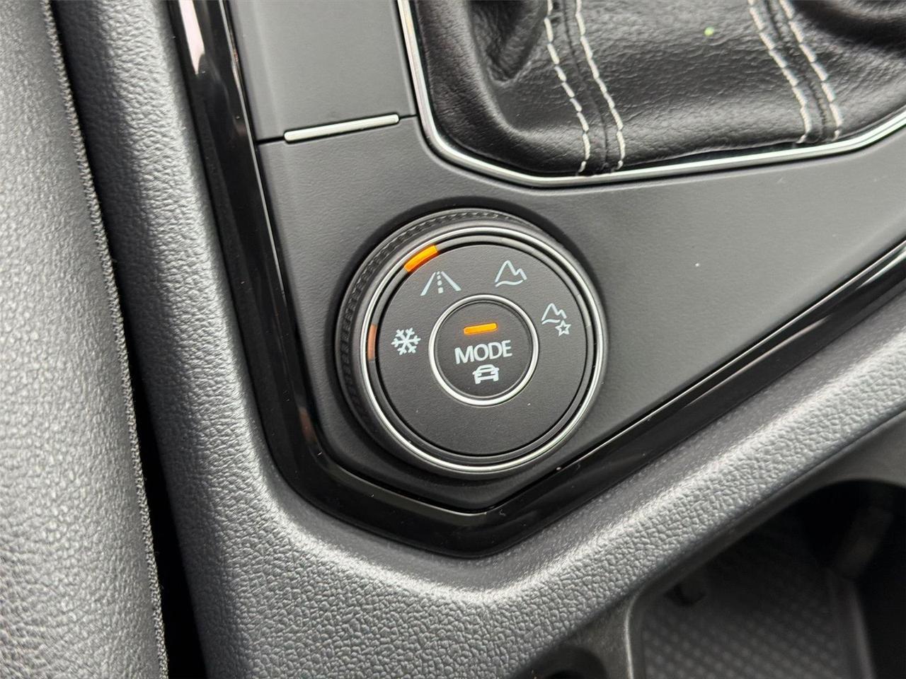 2024 Volkswagen Taos SE Hagerstown MD