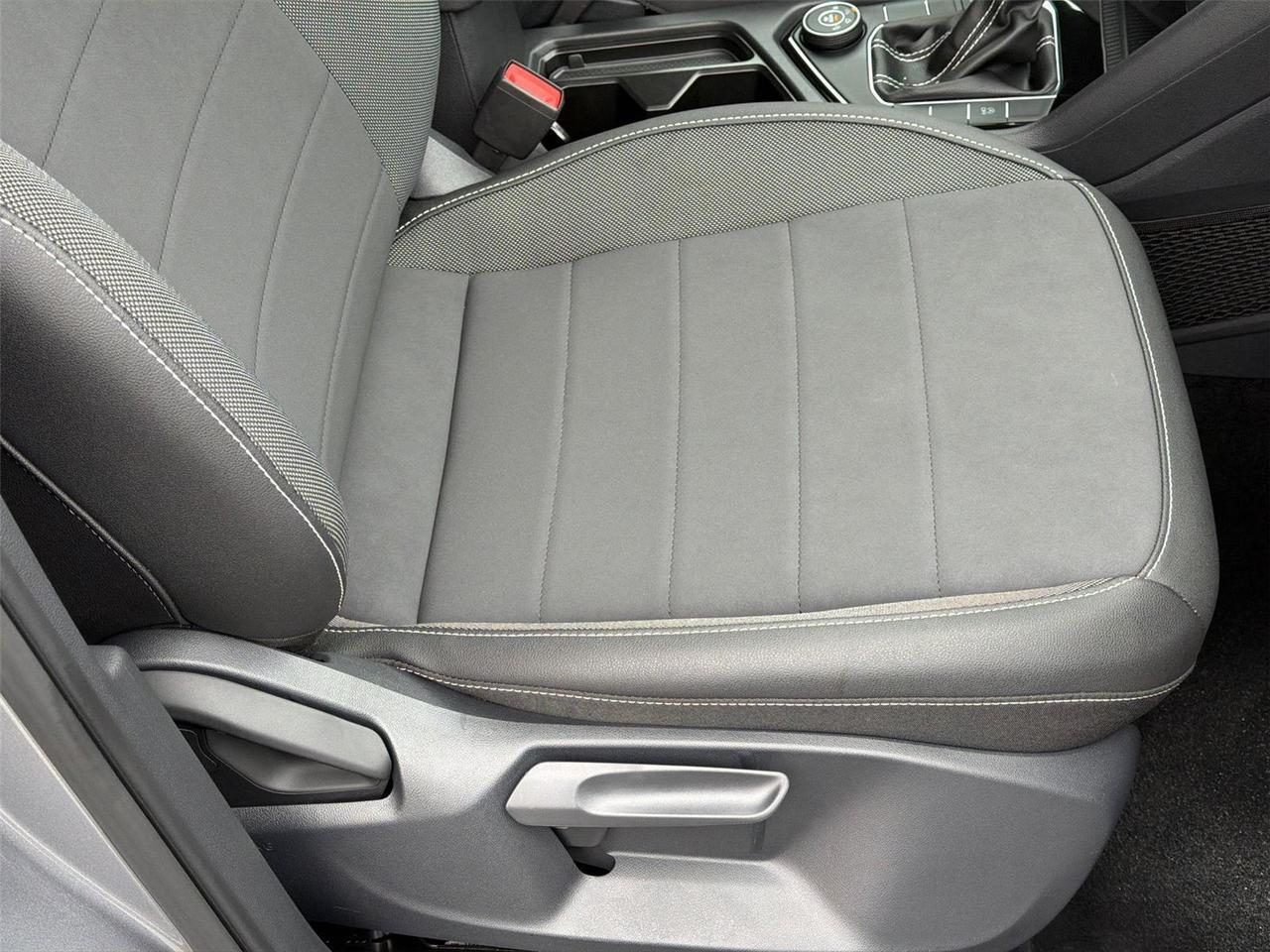 2024 Volkswagen Taos SE Hagerstown MD