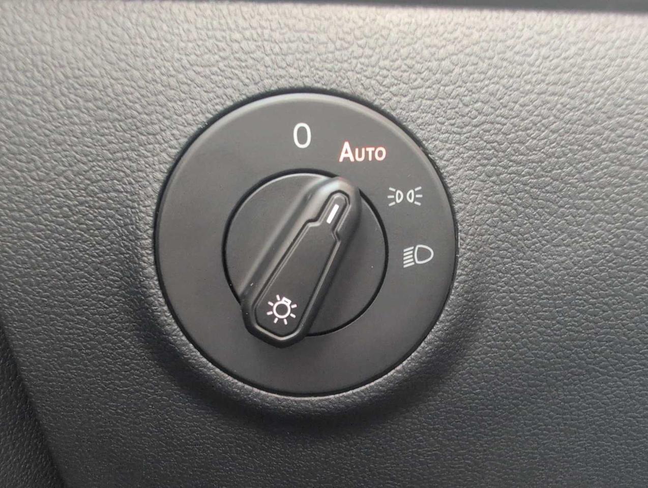 2024 Volkswagen Taos SE Medford MA