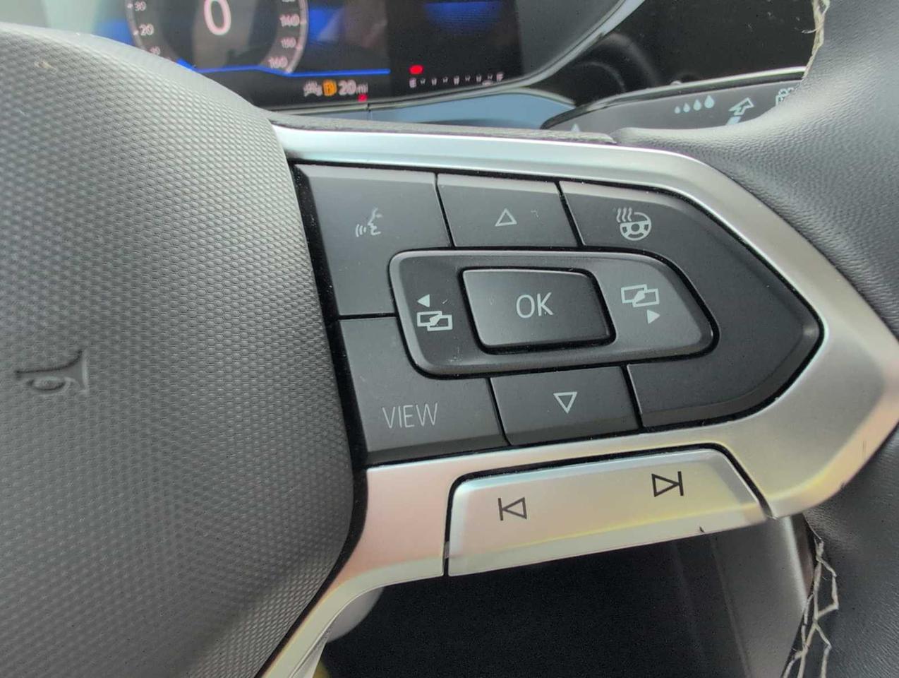 2024 Volkswagen Taos SE Medford MA