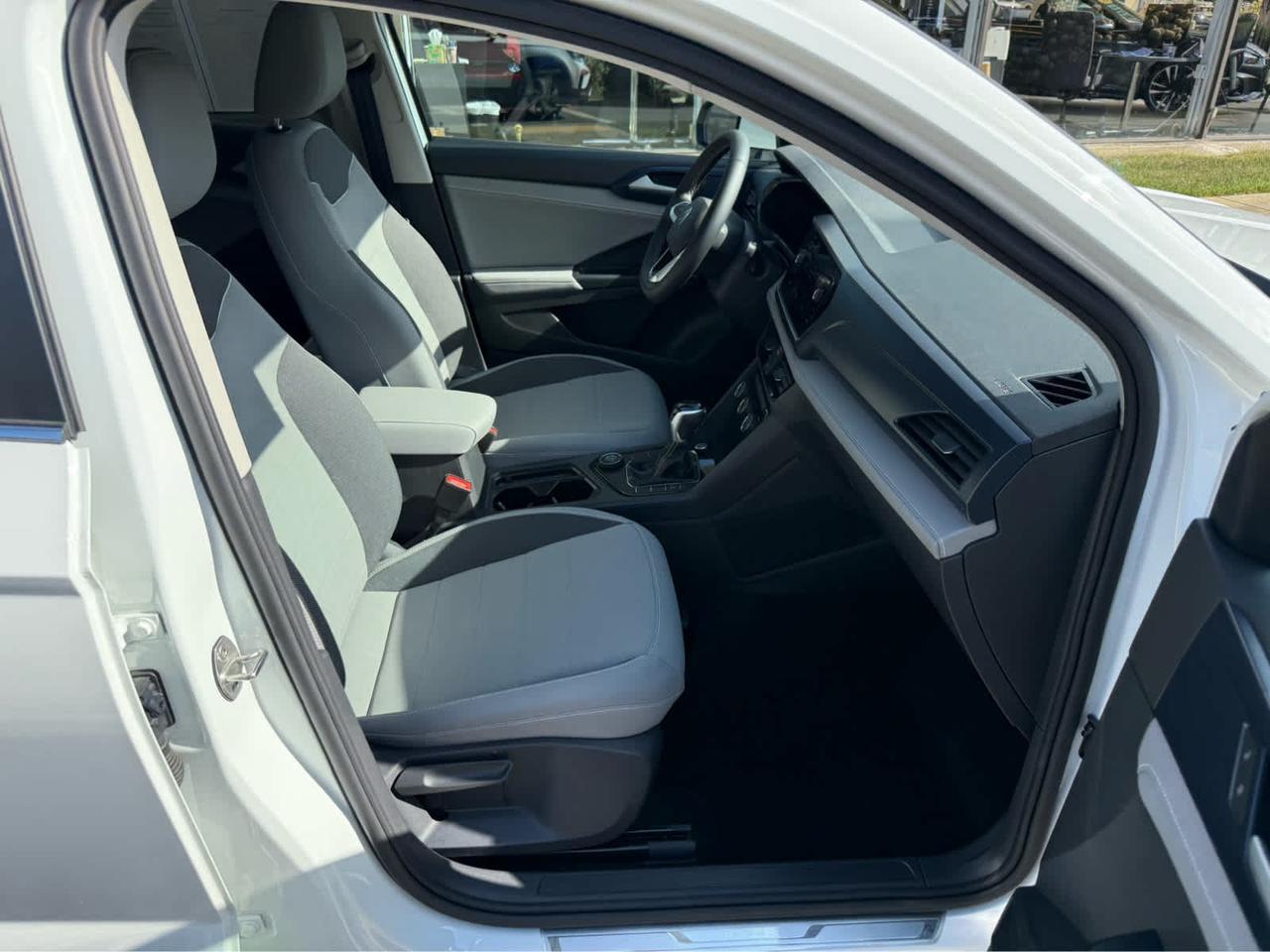 2024 Volkswagen Taos SE Wellesley MA