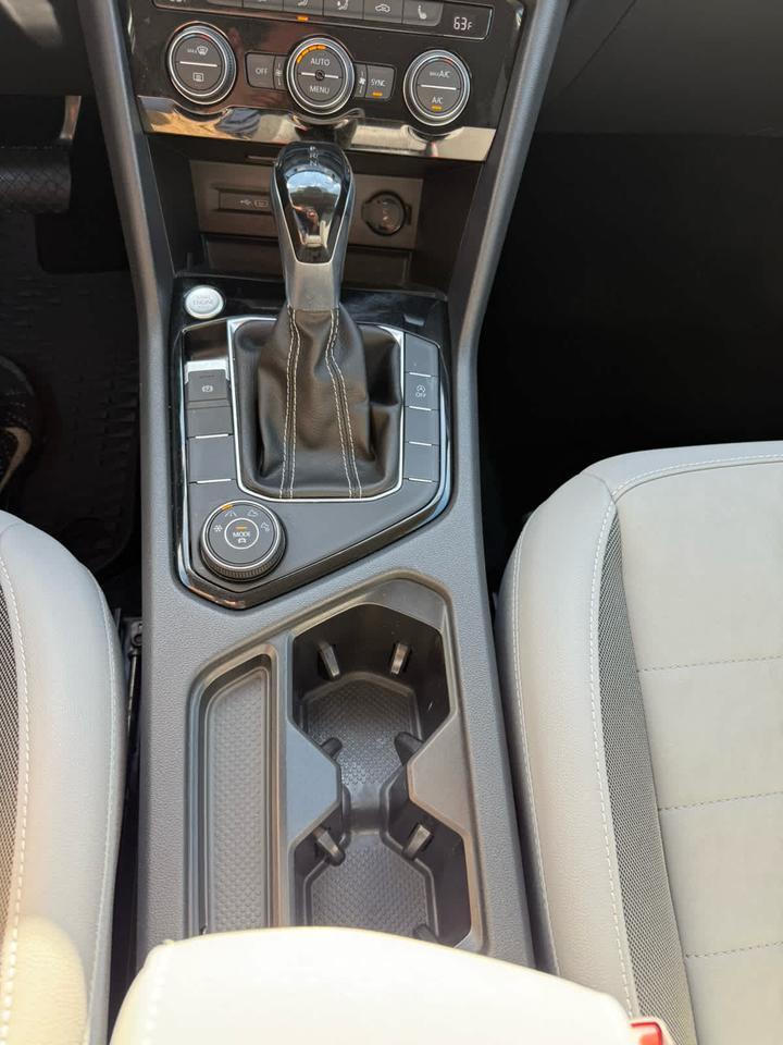 2024 Volkswagen Taos SE Wellesley MA