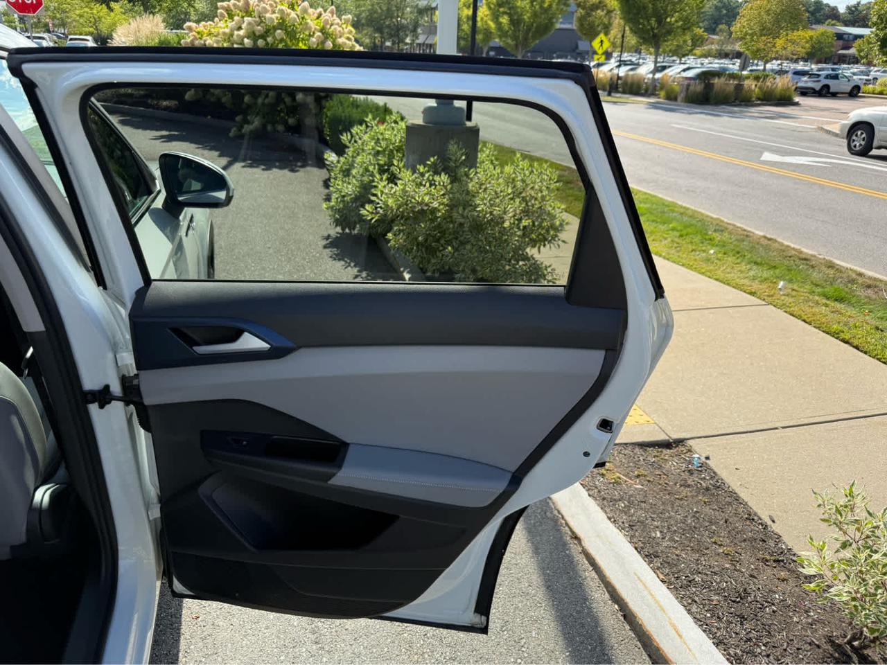 2024 Volkswagen Taos SE Wellesley MA