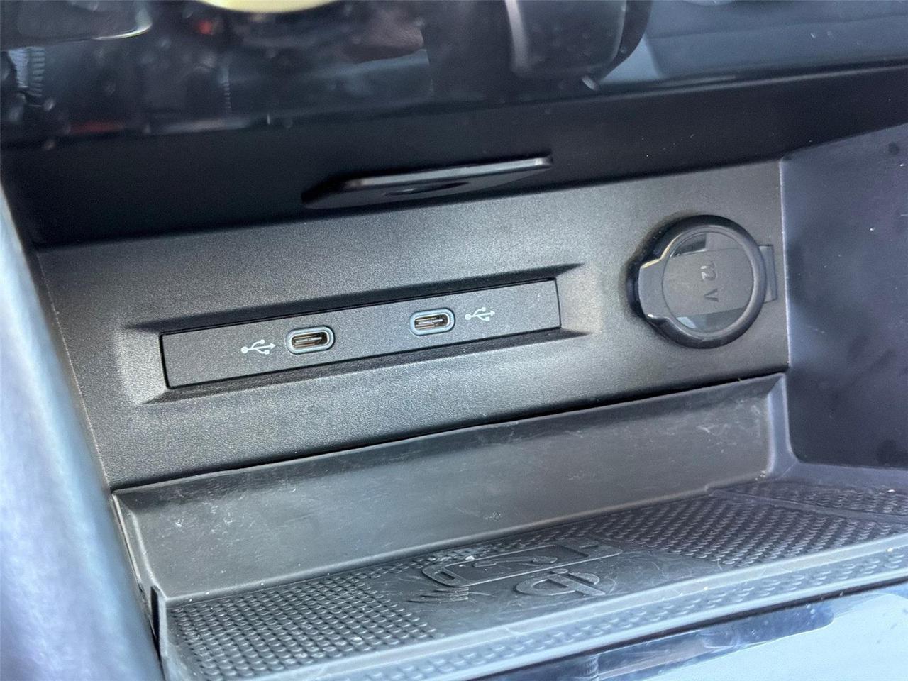 2024 Volkswagen Taos SEL Hagerstown MD