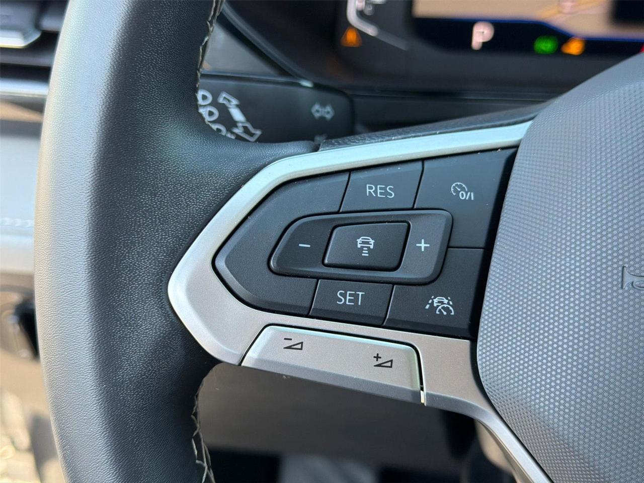 2024 Volkswagen Taos SEL Hagerstown MD