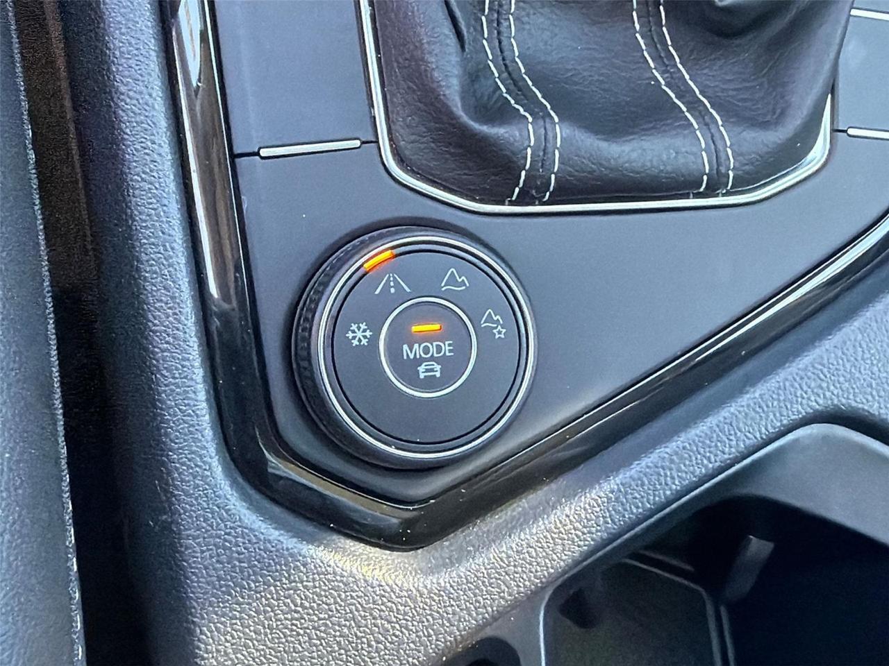 2024 Volkswagen Taos SEL Hagerstown MD