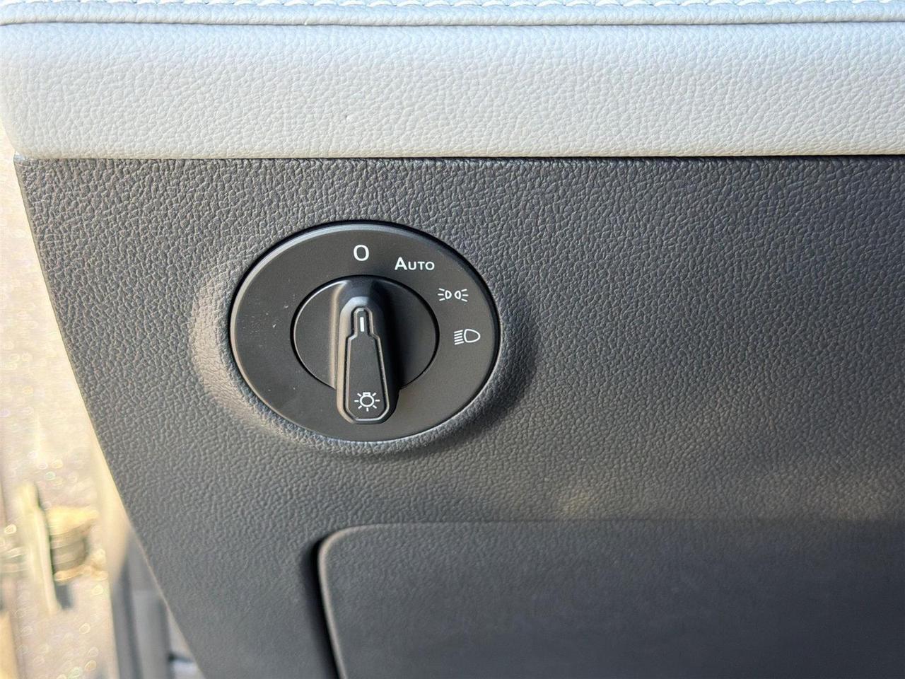 2024 Volkswagen Taos SEL Hagerstown MD