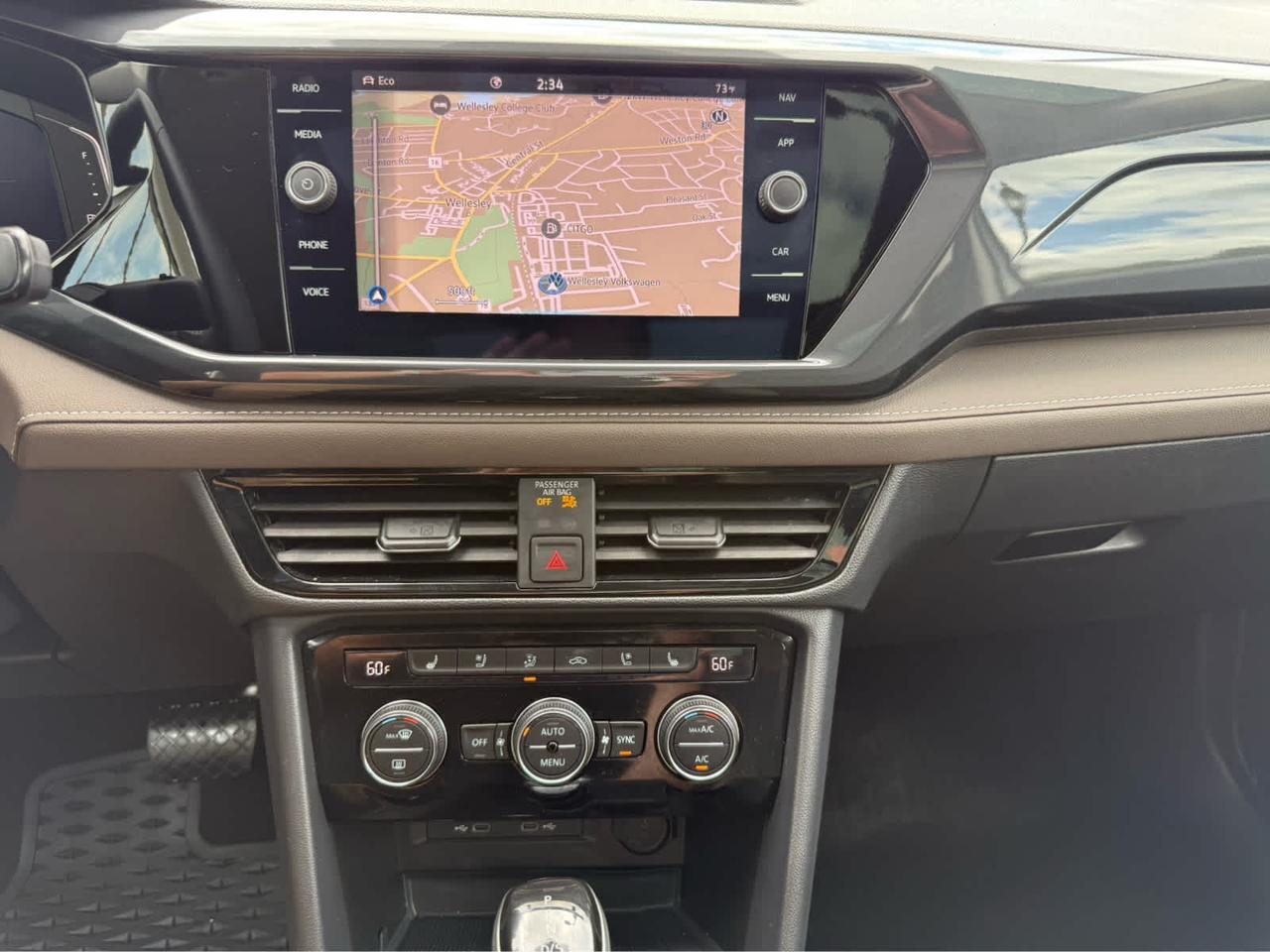 2024 Volkswagen Taos SEL Wellesley MA