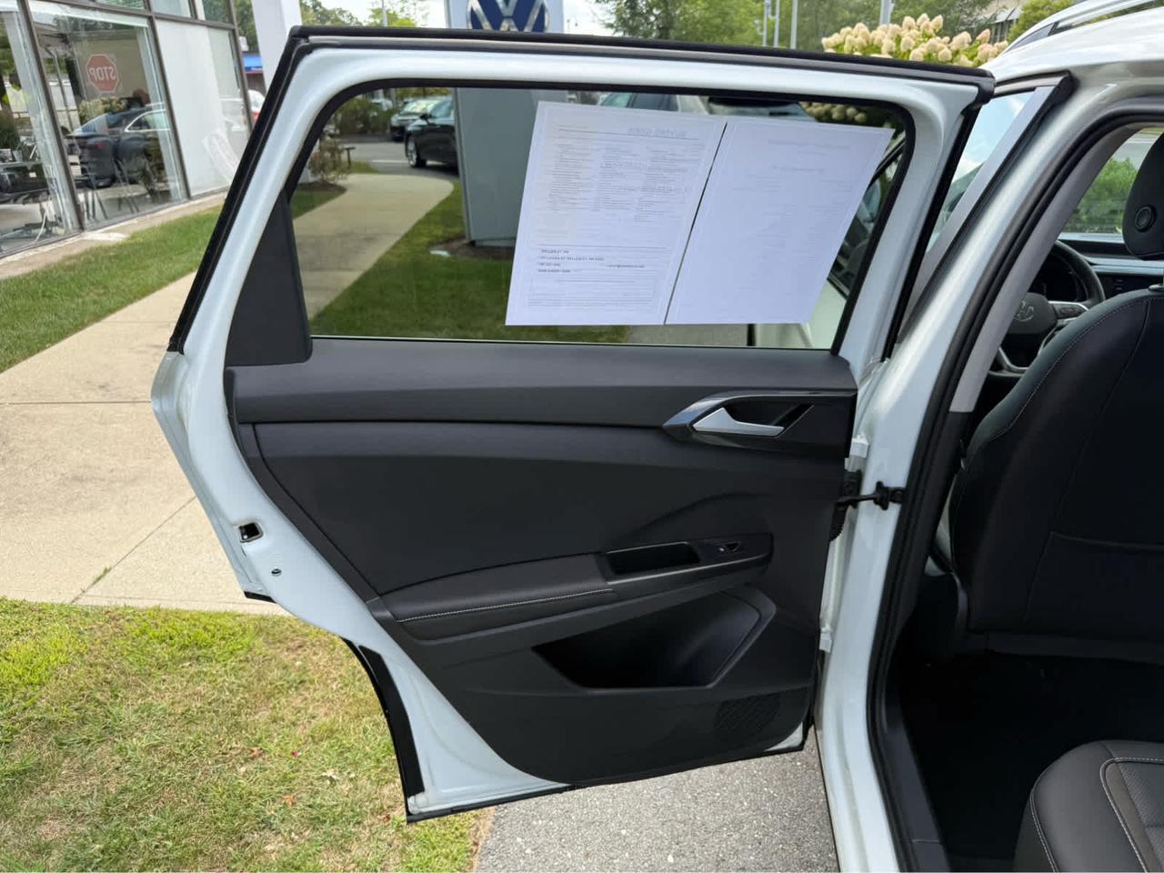 2024 Volkswagen Taos SEL Wellesley MA