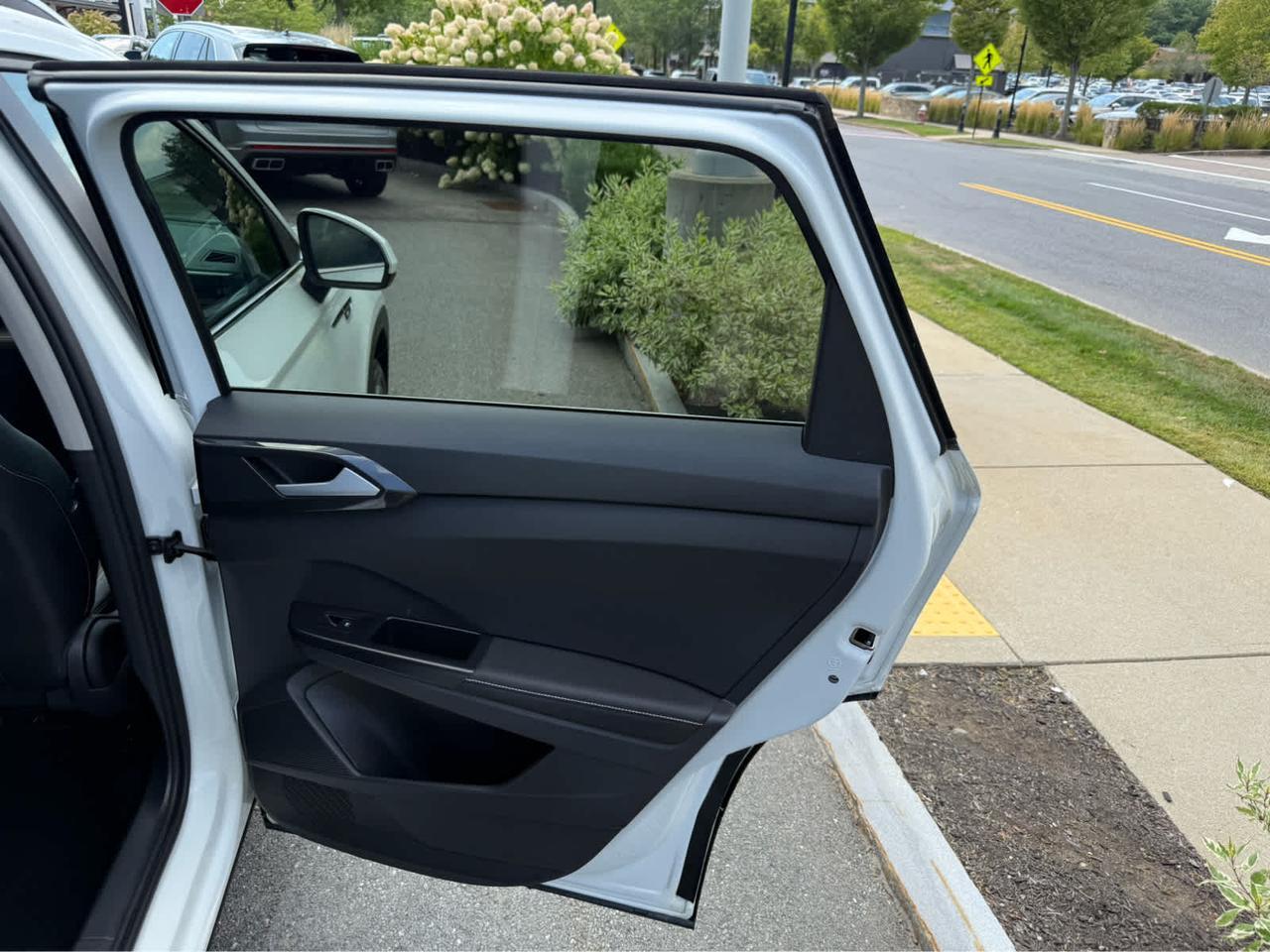 2024 Volkswagen Taos SEL Wellesley MA