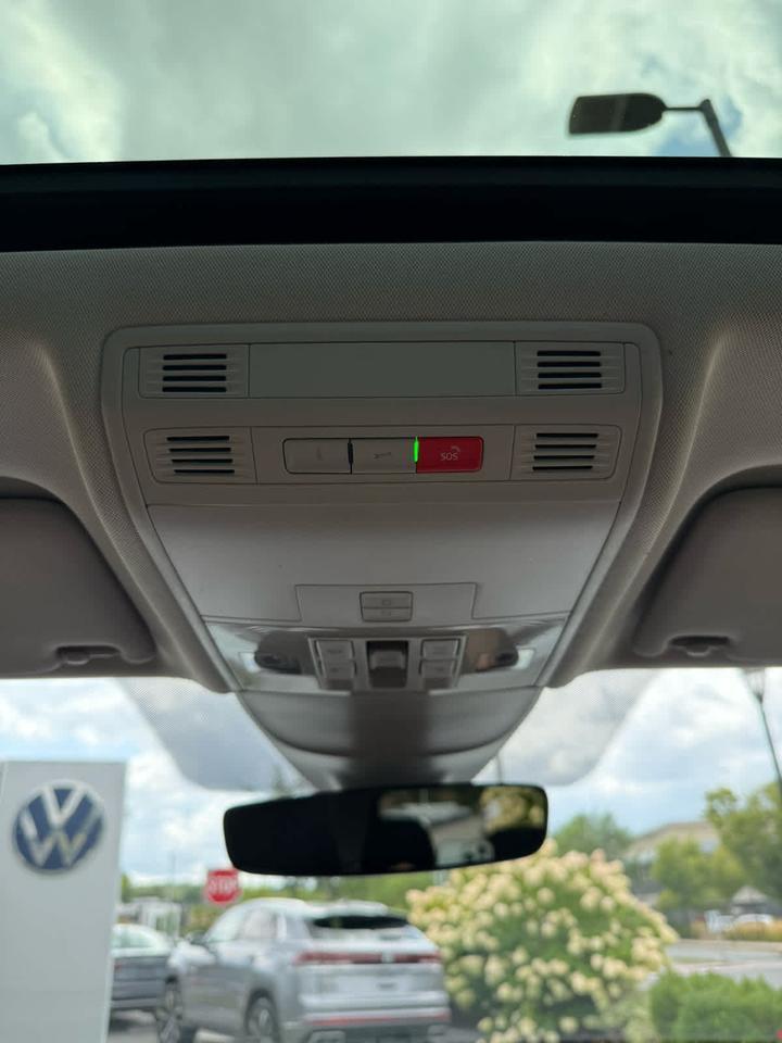2024 Volkswagen Taos SEL Wellesley MA