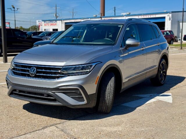 2024 Volkswagen Tiguan 2.0T SE | 2.0T Wolfsburg Edition