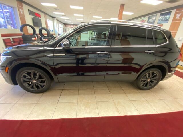 2024 Volkswagen Tiguan 2.0T SE 4MOTION