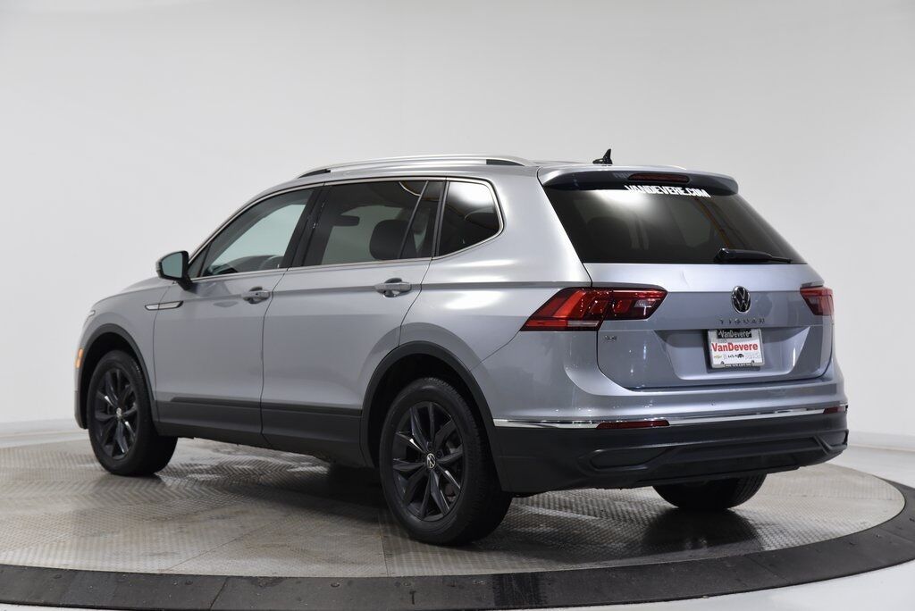 2024 Volkswagen Tiguan 2.0T SE Akron