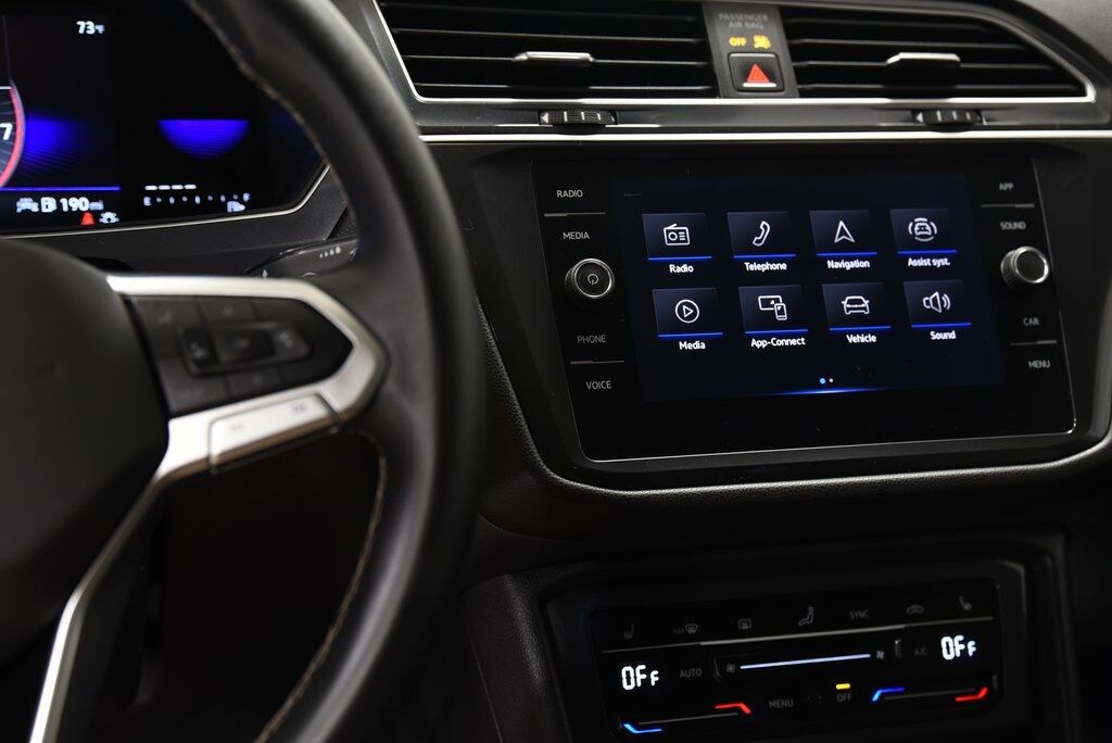 2024 Volkswagen Tiguan 2.0T SE Akron