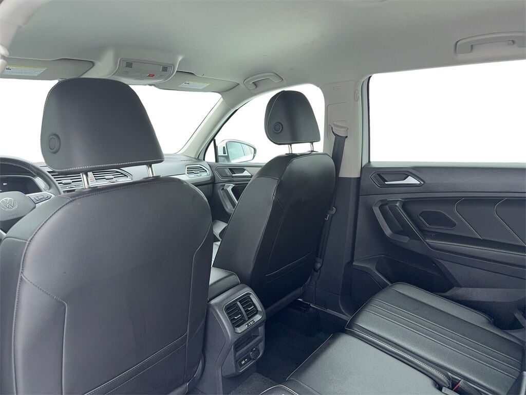 2024 Volkswagen Tiguan 2.0T SE CAM,HTD STS,BLIND SPOT,18&quot; WLS,3RD ROW Plano TX
