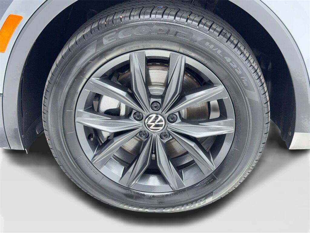 2024 Volkswagen Tiguan 2.0T SE CAM,PANO,HTD STS,BLIND SPOT,18&quot; WLS Plano TX