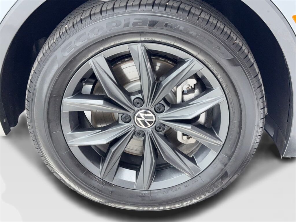 2024 Volkswagen Tiguan 2.0T SE CAM,PANO,HTD STS,BLIND SPOT,18&quot; WLS Plano TX