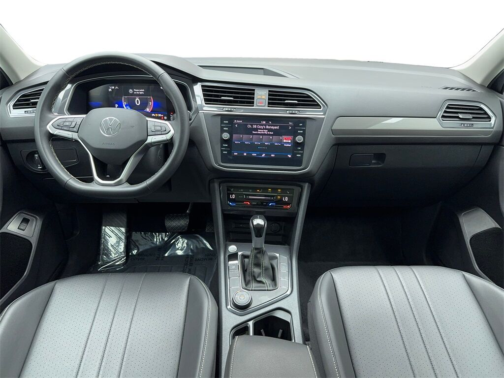 2024 Volkswagen Tiguan 2.0T SE CAM,PANO,HTD STS,BLIND SPOT,18&quot; WLS Plano TX