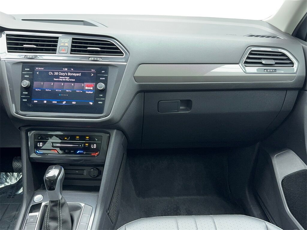 2024 Volkswagen Tiguan 2.0T SE CAM,PANO,HTD STS,BLIND SPOT,18&quot; WLS Plano TX