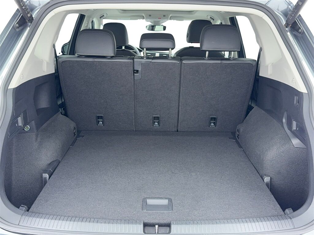 2024 Volkswagen Tiguan 2.0T SE CAM,PANO,HTD STS,BLIND SPOT,18&quot; WLS Plano TX