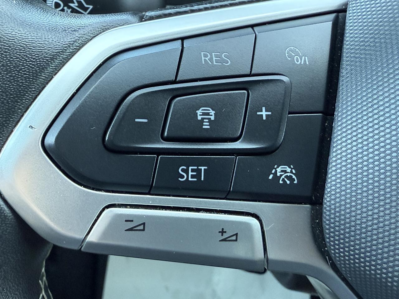 2024 Volkswagen Tiguan 2.0T SE Connellsville PA