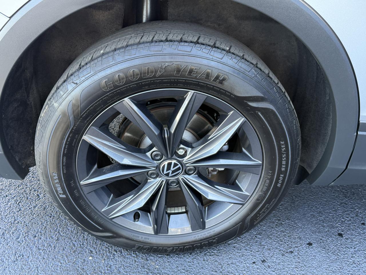 2024 Volkswagen Tiguan 2.0T SE Connellsville PA