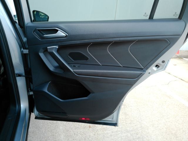 2024 Volkswagen Tiguan 2.0T SE R-Line Black 4Motion Plano TX