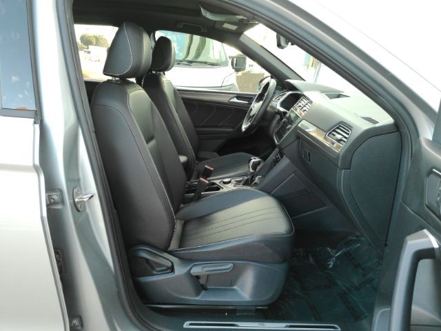 2024 Volkswagen Tiguan 2.0T SE R-Line Black 4Motion Plano TX