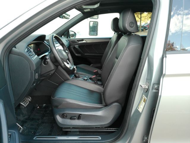 2024 Volkswagen Tiguan 2.0T SE R-Line Black 4Motion Plano TX