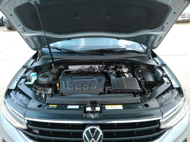 2024 Volkswagen Tiguan 2.0T SE R-Line Black 4Motion Plano TX