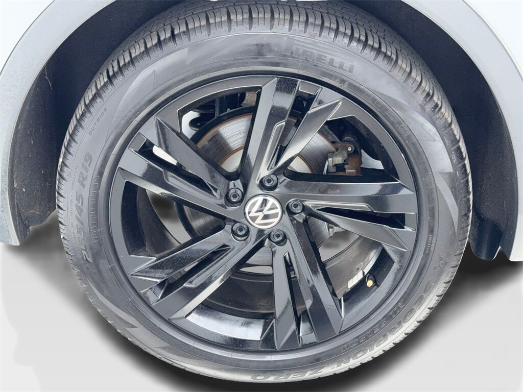2024 Volkswagen Tiguan 2.0T SE R-Line Black CAM,PANO,HTD STS,3RD ROW Plano TX