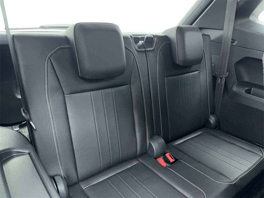 2024 Volkswagen Tiguan 2.0T SE R-Line Black CAM,PANO,HTD STS,BLIND SPOT,3 Plano TX