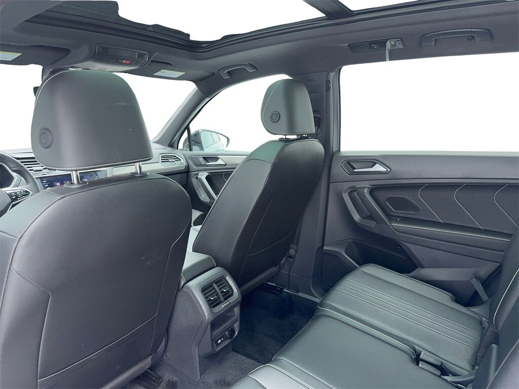 2024 Volkswagen Tiguan 2.0T SE R-Line Black CAM,PANO,HTD STS,BLIND SPOT,3 Plano TX