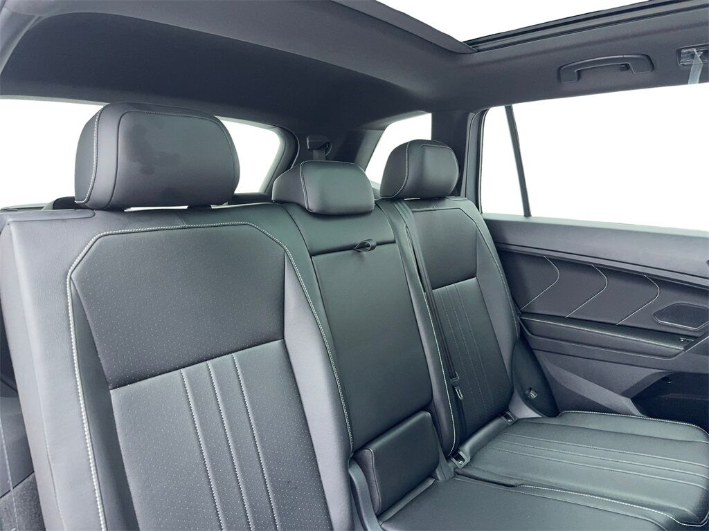 2024 Volkswagen Tiguan 2.0T SE R-Line Black CAM,PANO,HTD STS,BLIND SPOT,3 Plano TX