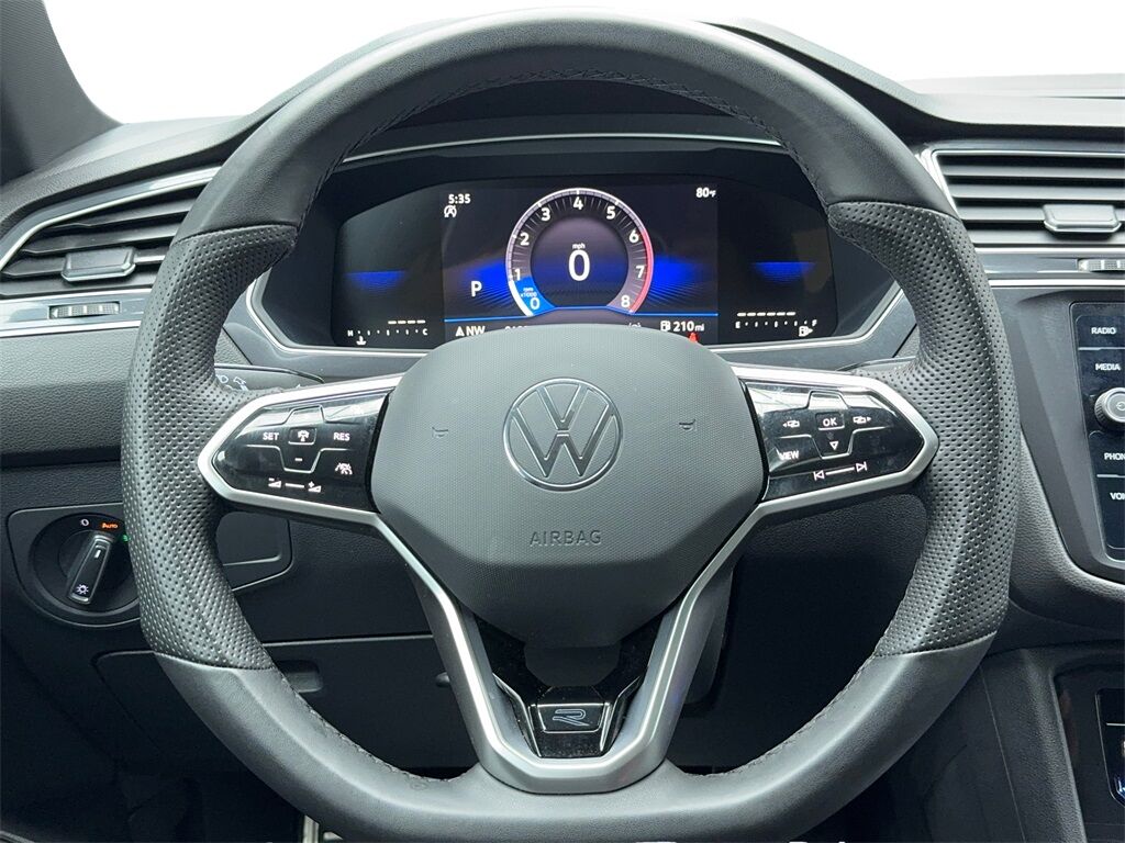 2024 Volkswagen Tiguan 2.0T SE R-Line Black CAM,PANO,HTD STS,BLIND SPOT,3 Plano TX