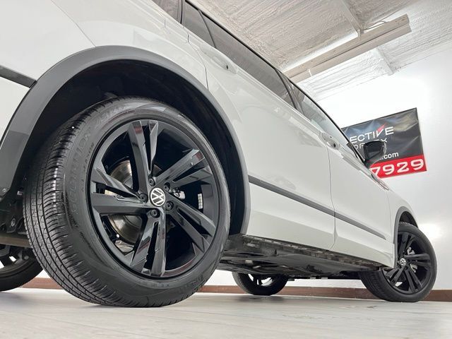 2024 Volkswagen Tiguan 2.0T SE R-Line Black Carrollton TX