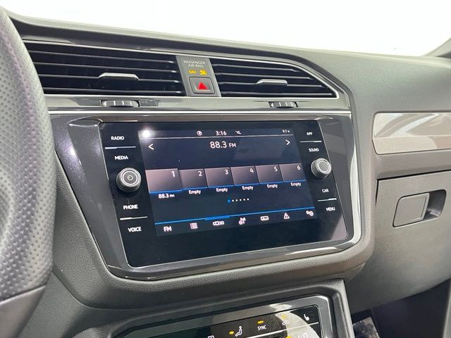 2024 Volkswagen Tiguan 2.0T SE R-Line Black Carrollton TX