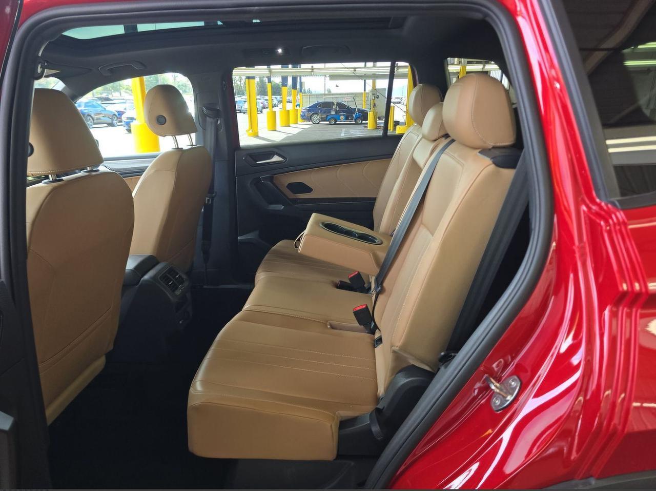 2024 Volkswagen Tiguan 2.0T SE R-Line Black Gladstone OR