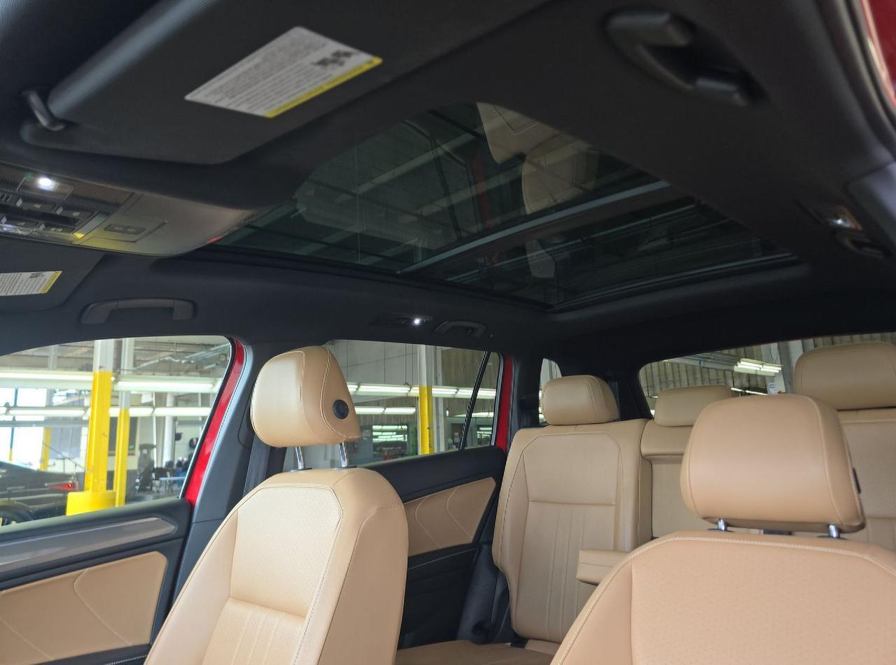 2024 Volkswagen Tiguan 2.0T SE R-Line Black Gladstone OR