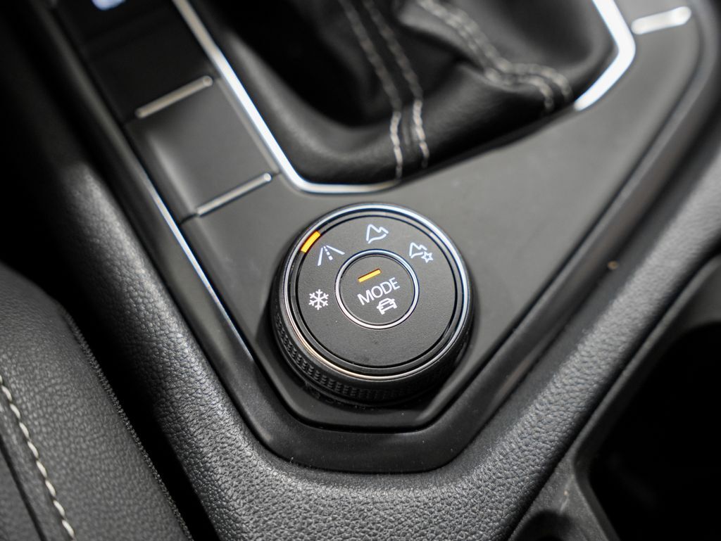 2024 Volkswagen Tiguan 2.0T SE R-Line Black Tigard OR