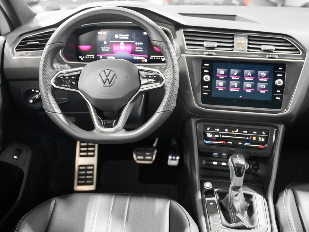 2024 Volkswagen Tiguan 2.0T SE R-Line Black Tigard OR