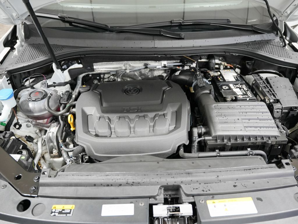 2024 Volkswagen Tiguan 2.0T SE R-Line Black Tigard OR