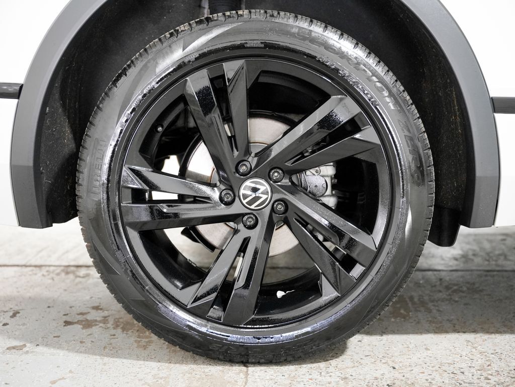 2024 Volkswagen Tiguan 2.0T SE R-Line Black Tigard OR