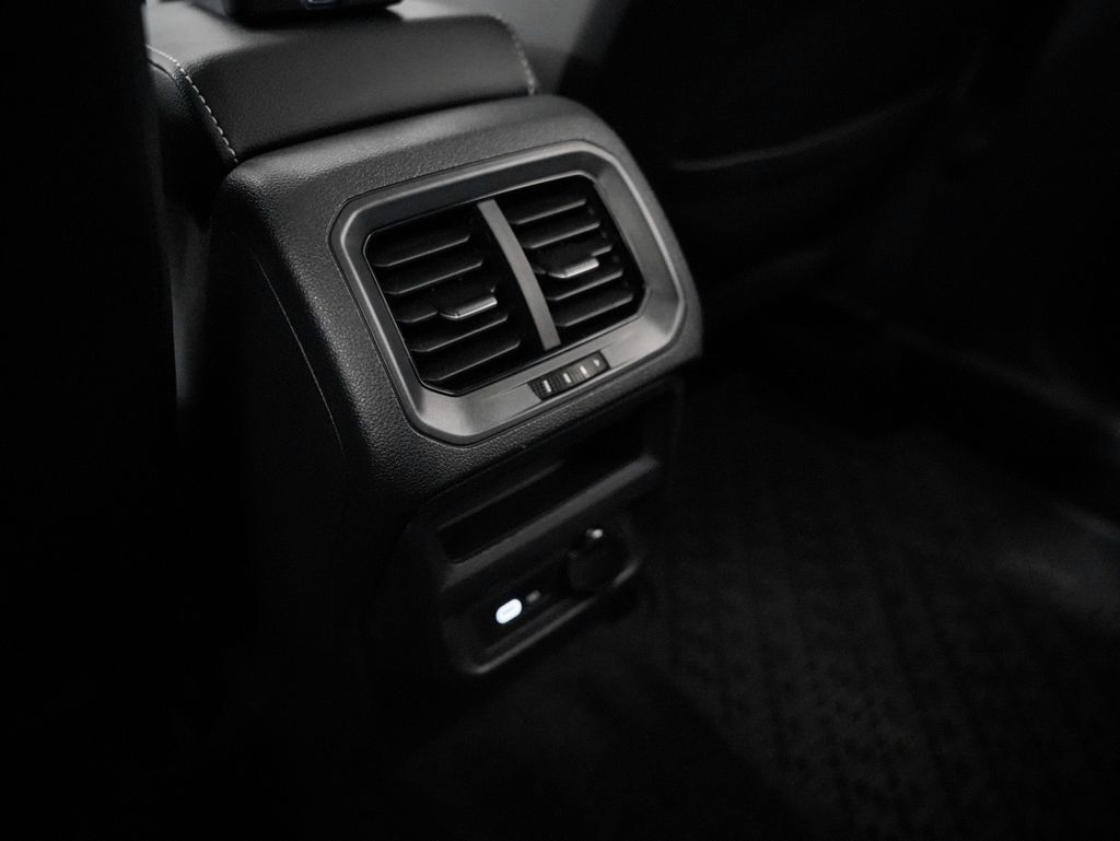 2024 Volkswagen Tiguan 2.0T SE R-Line Black Tigard OR