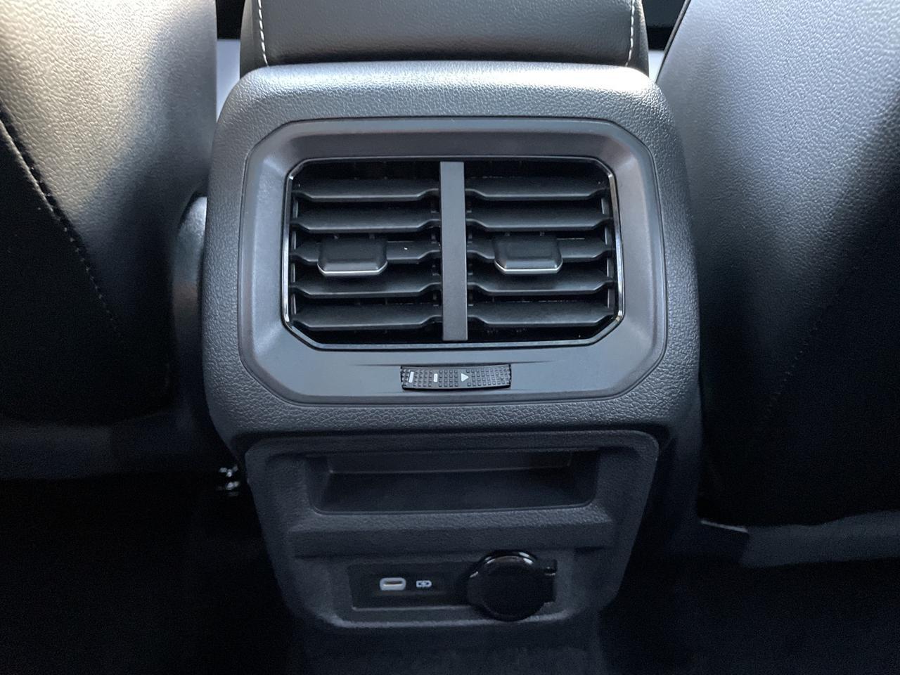 2024 Volkswagen Tiguan 2.0T SE R-Line Black Springfield VA